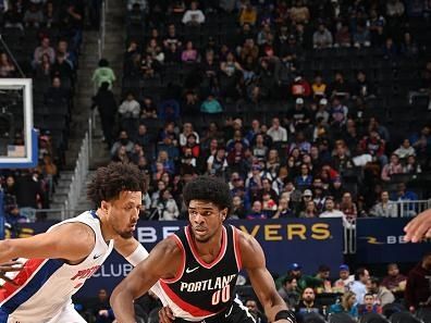 DETROIT, MI - NOVEMBER 1: Scoot Henderson #00 of the Portland Trail Blazers dribbles the ball during the game against the Detroit Pistons on November 1, 2023 at Little Caesars Arena in Detroit, Michigan. NOTE TO USER: User expressly acknowledges and agrees that, by downloading and/or using this photograph, User is consenting to the terms and conditions of the Getty Images License Agreement. Mandatory Copyright Notice: Copyright 2023 NBAE (Photo by Chris Schwegler/NBAE via Getty Images)