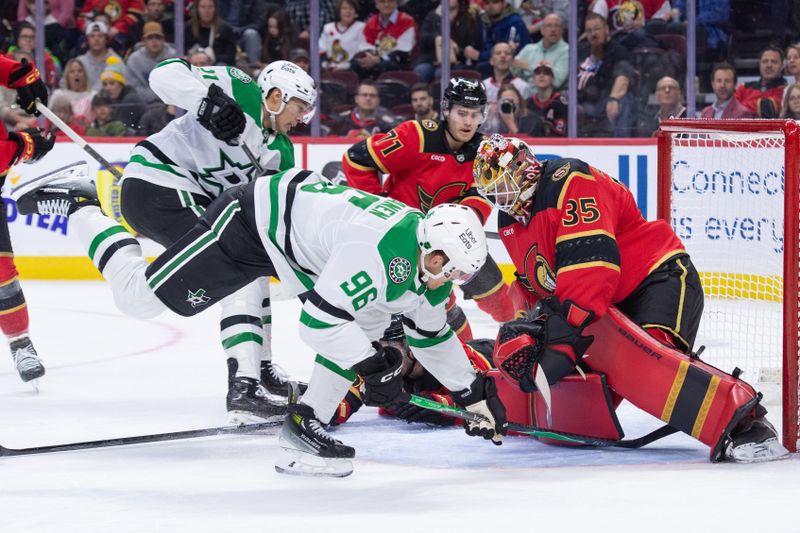 Nov 11, 2025; Ottawa, Ontario, CAN; Ottawa Senators goalie Linus Ullmark (35) makesa save against Dallas Stars left wing Jason Robertson (21) and right wing Miko Rantanen (96) in the second period at the Canadian Tire Centre. Mandatory Credit: Marc DesRosiers-IMAGN Images