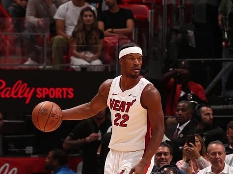 MIAMI, FL - DECEMBER 2: Jimmy Butler #22 of the Miami Heat handles the ball during the game against the Indiana Pacers on December 2, 2023 at Kaseya Center in Miami, Florida. NOTE TO USER: User expressly acknowledges and agrees that, by downloading and or using this Photograph, user is consenting to the terms and conditions of the Getty Images License Agreement. Mandatory Copyright Notice: Copyright 2023 NBAE (Photo by Issac Baldizon/NBAE via Getty Images)