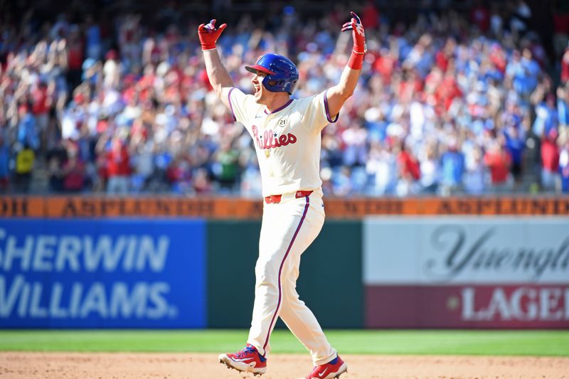 Sep 15, 2024; Philadelphia, Pennsylvania, Philadelphia Phillies catcher J.T. Realmuto (10) celebrates his walk-off RBI single during the ninth inning against the New York Mets USA; at Citizens Bank Park. Mandatory Credit: Eric Hartline-Imagn Images