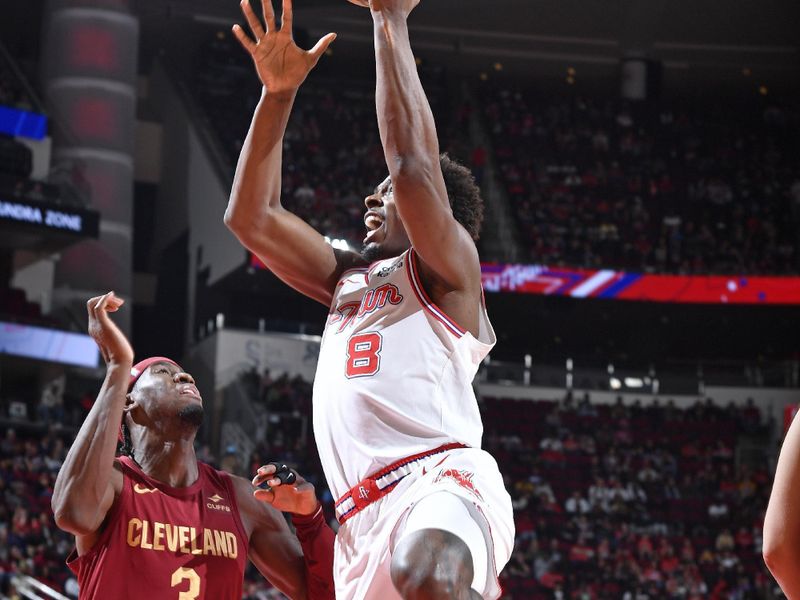 HOUSTON, TX - MARCH 16:  Jae'Sean Tate #8 of the Houston Rockets shoots the ball during the game against the Cleveland Cavaliers on March 16, 2023 at the Toyota Center in Houston, Texas. NOTE TO USER: User expressly acknowledges and agrees that, by downloading and or using this photograph, User is consenting to the terms and conditions of the Getty Images License Agreement. Mandatory Copyright Notice: Copyright 2024 NBAE (Photo by Logan Riely/NBAE via Getty Images)