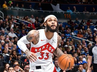 ORLANDO, FL - NOVEMBER 21: Gary Trent Jr. #33 of the Toronto Raptors drives to the basket during the game against the Orlando Magic during the In-Season Tournament on November 21, 2023 at Amway Center in Orlando, Florida. NOTE TO USER: User expressly acknowledges and agrees that, by downloading and or using this photograph, User is consenting to the terms and conditions of the Getty Images License Agreement. Mandatory Copyright Notice: Copyright 2023 NBAE (Photo by Fernando Medina/NBAE via Getty Images)