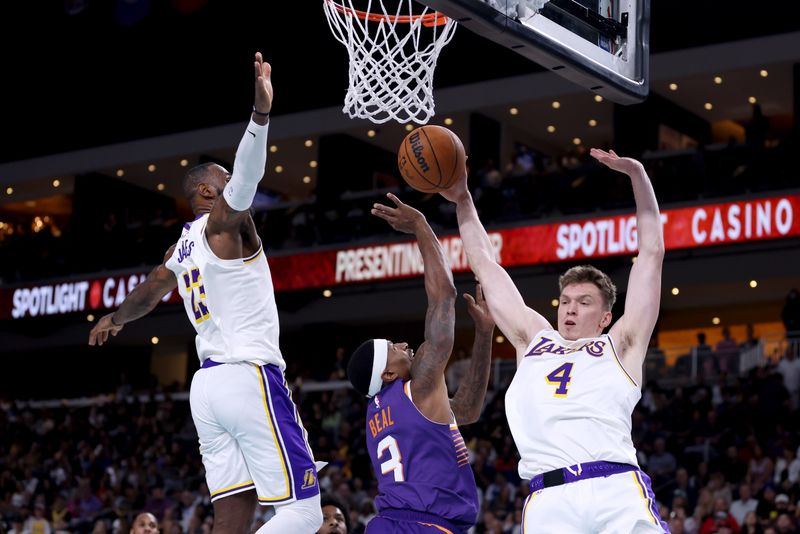 Los Angeles Lakers vs Phoenix Suns: Anthony Davis's Dominance to Define the Outcome