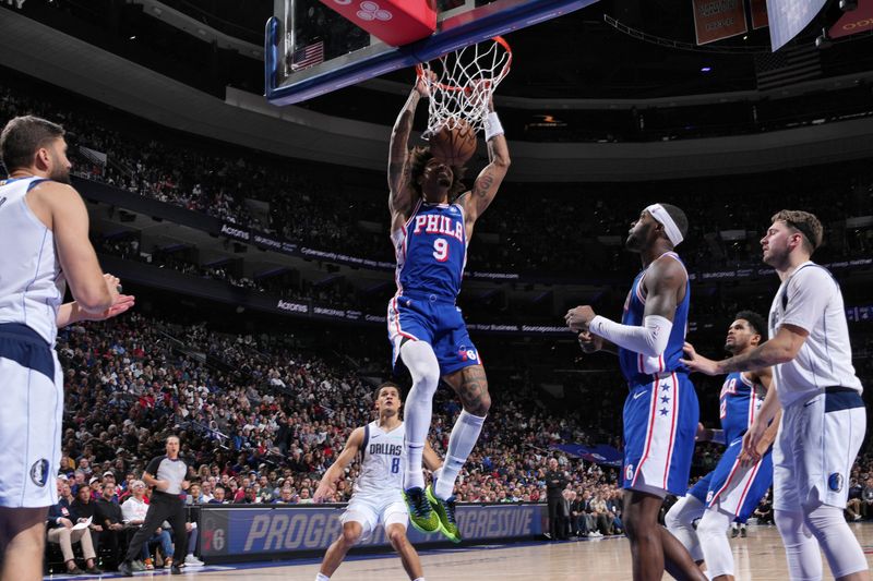 PHILADELPHIA, PA - FEBRUARY 5: Kelly Oubre Jr. #9 of the Philadelphia 76ers dunks the ball during the game against the Dallas Mavericks on February 5, 2024 at the Wells Fargo Center in Philadelphia, Pennsylvania NOTE TO USER: User expressly acknowledges and agrees that, by downloading and/or using this Photograph, user is consenting to the terms and conditions of the Getty Images License Agreement. Mandatory Copyright Notice: Copyright 2024 NBAE (Photo by Jesse D. Garrabrant/NBAE via Getty Images)