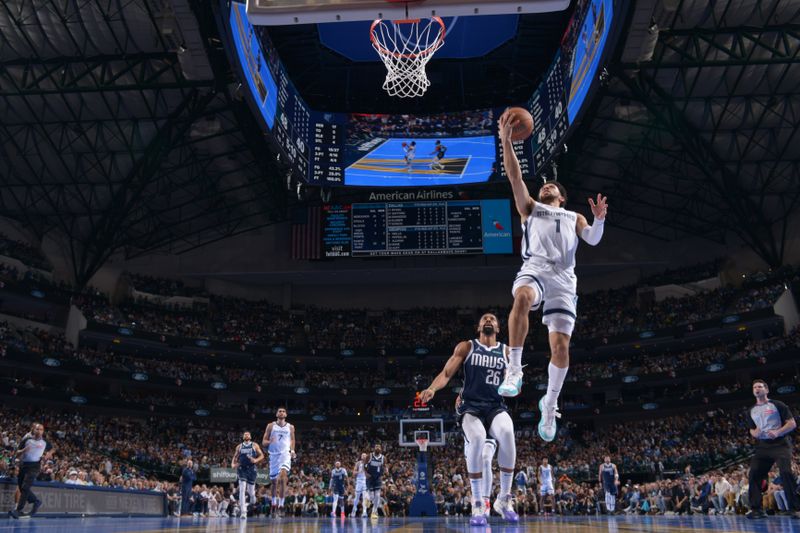 DALLAS, TX - DECEMBER 3: Scotty Pippen Jr. #1 of the Memphis Grizzlies drives to the basket during the game against the Dallas Mavericks during a Emirates NBA Cup game on December 3, 2024 at American Airlines Center in Dallas, Texas. NOTE TO USER: User expressly acknowledges and agrees that, by downloading and or using this photograph, User is consenting to the terms and conditions of the Getty Images License Agreement. Mandatory Copyright Notice: Copyright 2024 NBAE (Photo by Glenn James/NBAE via Getty Images)