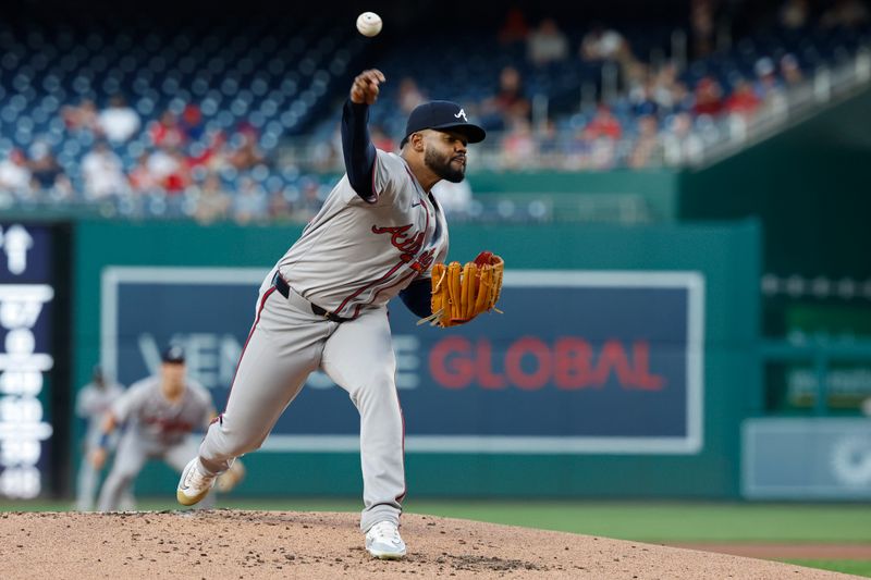 Sep 10, 2024; Washington, District of Columbia, USA; Atlanta Braves starting pitcher Reynaldo Lopez (40) pitches against the Washington Nationals during the first inning at Nationals Park. Mandatory Credit: Geoff Burke-Imagn Images