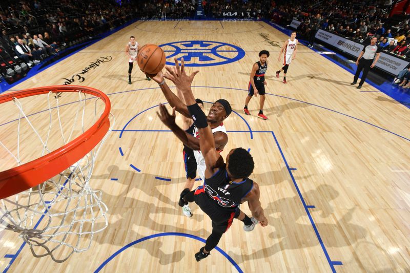 DETROIT, MI - MARCH 15: Jimmy Butler #22 of the Miami Heat drives to the basket during the game against the Detroit Pistons on March 15, 2024 at Little Caesars Arena in Detroit, Michigan. NOTE TO USER: User expressly acknowledges and agrees that, by downloading and/or using this photograph, User is consenting to the terms and conditions of the Getty Images License Agreement. Mandatory Copyright Notice: Copyright 2024 NBAE (Photo by Chris Schwegler/NBAE via Getty Images)