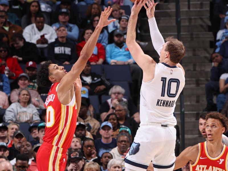 MEMPHIS, TN - MARCH 3: Luke Kennard #10 of the Memphis Grizzlies shoots the ball during the game against the Atlanta Hawks on March 3, 2025 at FedExForum in Memphis, Tennessee. NOTE TO USER: User expressly acknowledges and agrees that, by downloading and or using this photograph, User is consenting to the terms and conditions of the Getty Images License Agreement. Mandatory Copyright Notice: Copyright 2025 NBAE (Photo by Joe Murphy/NBAE via Getty Images)