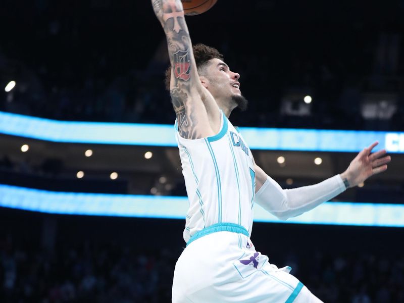 CHARLOTTE, NC - NOVEMBER 27:  LaMelo Ball #1 of the Charlotte Hornets shoots the ball during the game against the Miami Heat on November 27, 2024 at Spectrum Center in Charlotte, North Carolina. NOTE TO USER: User expressly acknowledges and agrees that, by downloading and or using this photograph, User is consenting to the terms and conditions of the Getty Images License Agreement. Mandatory Copyright Notice: Copyright 2024 NBAE (Photo by Brock Williams-Smith/NBAE via Getty Images)