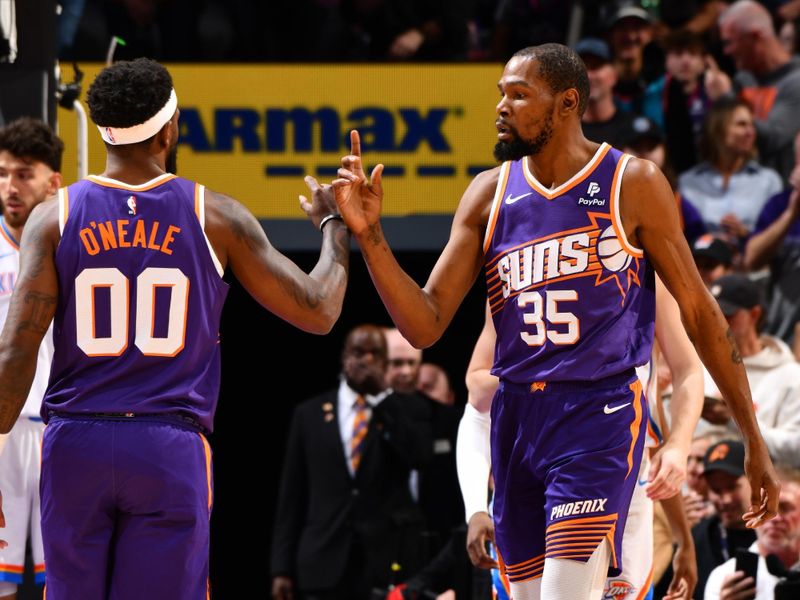 PHOENIX, AZ - MARCH 3: Kevin Durant #35 of the Phoenix Suns celebrates during the game against the Oklahoma City Thunder on March 3, 2024 at Footprint Center in Phoenix, Arizona. NOTE TO USER: User expressly acknowledges and agrees that, by downloading and or using this photograph, user is consenting to the terms and conditions of the Getty Images License Agreement. Mandatory Copyright Notice: Copyright 2024 NBAE (Photo by Barry Gossage/NBAE via Getty Images)