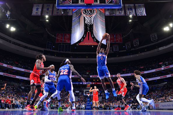 PHILADELPHIA, PA - DECEMBER 18: Tyrese Maxey #0 of the Philadelphia 76ers rebounds the ball during the game against the Chicago Bulls on December 18, 2023 at the Wells Fargo Center in Philadelphia, Pennsylvania NOTE TO USER: User expressly acknowledges and agrees that, by downloading and/or using this Photograph, user is consenting to the terms and conditions of the Getty Images License Agreement. Mandatory Copyright Notice: Copyright 2023 NBAE (Photo by Jesse D. Garrabrant/NBAE via Getty Images)