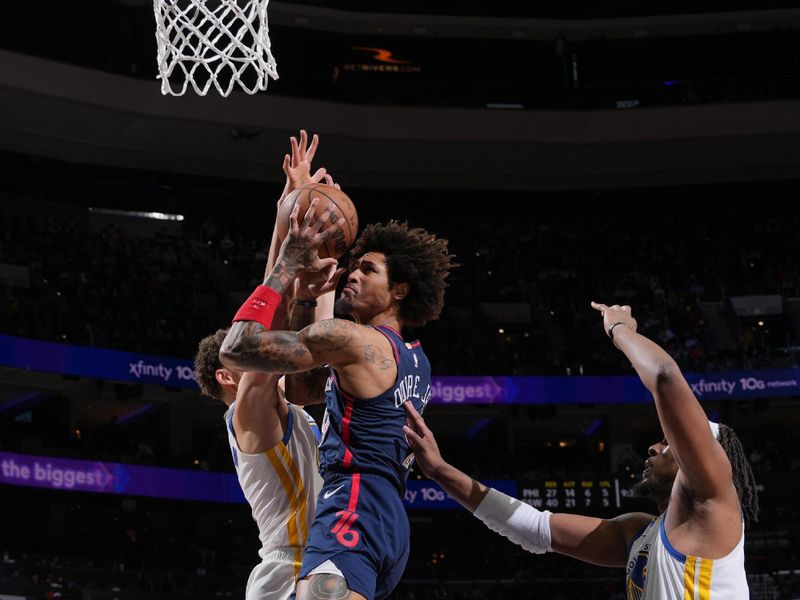 PHILADELPHIA, PA - FEBRUARY 7:  Kelly Oubre Jr. #9 of the Philadelphia 76ers goes to the basket during the game on February 7, 2024 at the Wells Fargo Center in Philadelphia, Pennsylvania NOTE TO USER: User expressly acknowledges and agrees that, by downloading and/or using this Photograph, user is consenting to the terms and conditions of the Getty Images License Agreement. Mandatory Copyright Notice: Copyright 2024 NBAE (Photo by Jesse D. Garrabrant/NBAE via Getty Images)