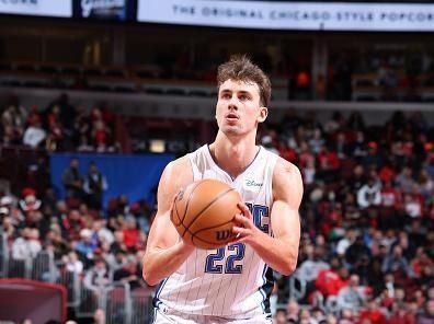 CHICAGO, IL - NOVEMBER 17:  Franz Wagner #22 of the Orlando Magic shoots a free throw during the In-Season Tournament game against the Chicago Bulls on November 17, 2023 at United Center in Chicago, Illinois. NOTE TO USER: User expressly acknowledges and agrees that, by downloading and or using this photograph, User is consenting to the terms and conditions of the Getty Images License Agreement. Mandatory Copyright Notice: Copyright 2023 NBAE (Photo by Jeff Haynes/NBAE via Getty Images)