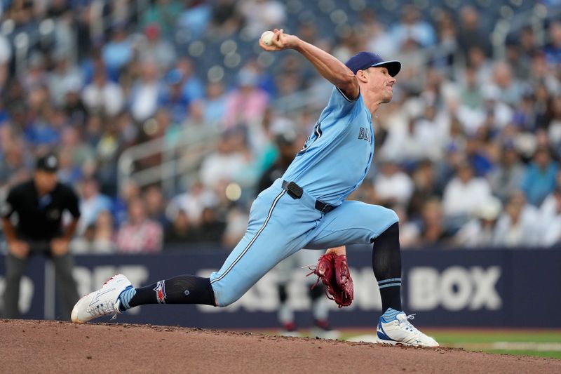 May 22, 2024; Toronto, Ontario, CAN; Toronto Blue Jays starting pitcher Chris Bassitt (40) pitches to the Chicago White Sox during the second inning at Rogers Centre. Mandatory Credit: John E. Sokolowski-USA TODAY Sports