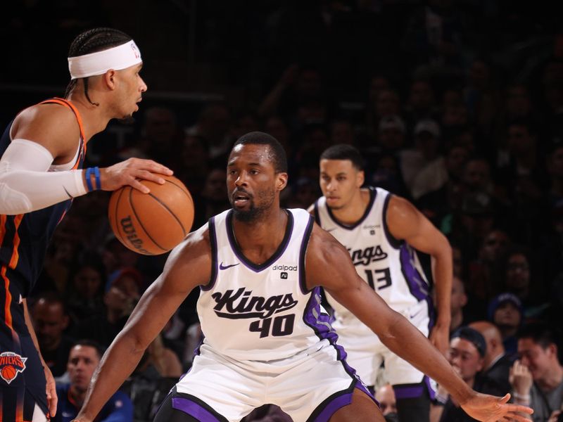 NEW YORK, NY - APRIL 4: Harrison Barnes #40 of the Sacramento Kings plays defense during the game against the New York Knicks on April 4, 2024 at Madison Square Garden in New York City, New York.  NOTE TO USER: User expressly acknowledges and agrees that, by downloading and or using this photograph, User is consenting to the terms and conditions of the Getty Images License Agreement. Mandatory Copyright Notice: Copyright 2024 NBAE  (Photo by Nathaniel S. Butler/NBAE via Getty Images)