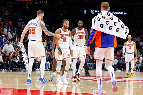 ATLANTA, GEORGIA - NOVEMBER 15: Jalen Brunson #11 of the New York Knicks reacts after shooting a three pointer during the fourth quarter against the Atlanta Hawks at State Farm Arena on November 15, 2023 in Atlanta, Georgia. NOTE TO USER: User expressly acknowledges and agrees that, by downloading and or using this photograph, User is consenting to the terms and conditions of the Getty Images License Agreement. (Photo by Todd Kirkland/Getty Images)