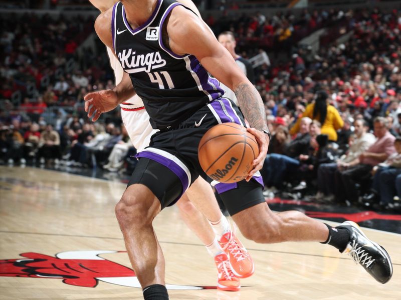 CHICAGO, IL - JANUARY 12: Trey Lyles #41 of the Sacramento Kings drives to the basket during the game against the Chicago Bulls on January 12, 2025 at United Center in Chicago, Illinois. NOTE TO USER: User expressly acknowledges and agrees that, by downloading and or using this photograph, User is consenting to the terms and conditions of the Getty Images License Agreement. Mandatory Copyright Notice: Copyright 2025 NBAE (Photo by Jeff Haynes/NBAE via Getty Images)