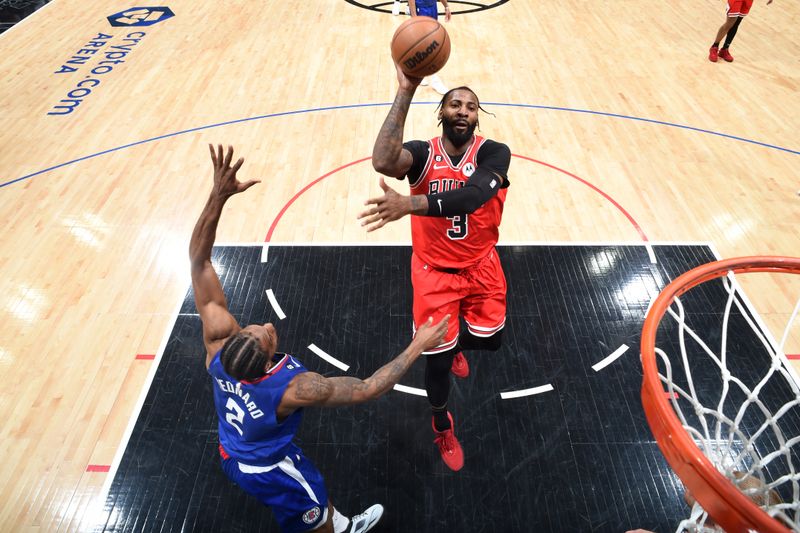 LOS ANGELES, CA - MARCH 27: Andre Drummond #3 of the Chicago Bulls shoots the ball during the game against the LA Clippers on March 27, 2023 at Crypto.Com Arena in Los Angeles, California. NOTE TO USER: User expressly acknowledges and agrees that, by downloading and/or using this Photograph, user is consenting to the terms and conditions of the Getty Images License Agreement. Mandatory Copyright Notice: Copyright 2023 NBAE (Photo by Adam Pantozzi/NBAE via Getty Images)