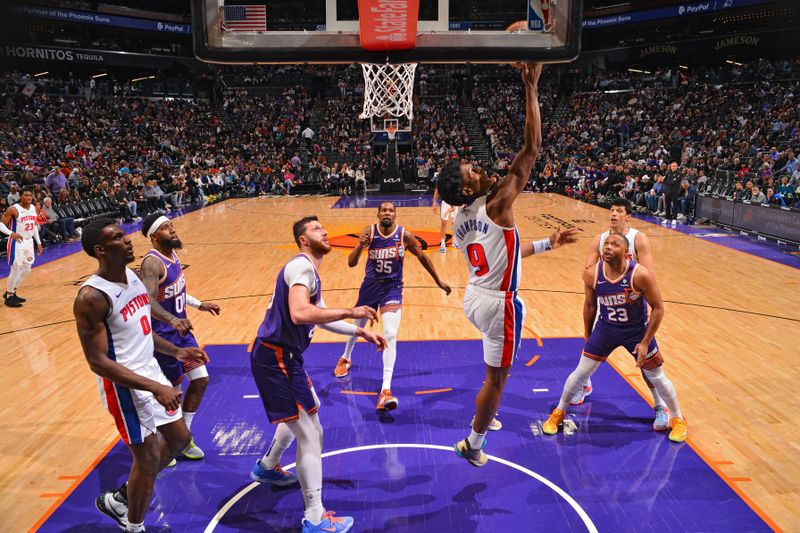 PHOENIX, AZ - FEBRUARY 14:  Ausar Thompson #9 of the Detroit Pistons drives to the basket during the game against the Phoenix Suns on February 14, 2024 at Footprint Center in Phoenix, Arizona. NOTE TO USER: User expressly acknowledges and agrees that, by downloading and or using this photograph, user is consenting to the terms and conditions of the Getty Images License Agreement. Mandatory Copyright Notice: Copyright 2024 NBAE (Photo by Barry Gossage/NBAE via Getty Images)