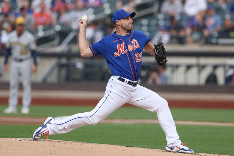 Jun 29, 2023; New York City, New York, USA; New York Mets starting pitcher Max Scherzer (21) delivers a pitch during the first inning against the Milwaukee Brewers at Citi Field. Mandatory Credit: Vincent Carchietta-USA TODAY Sports