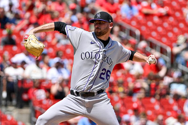 Aug 6, 2023; St. Louis, Missouri, USA;  Colorado Rockies starting pitcher Austin Gomber (26) pitches against the St. Louis Cardinals during the second inning at Busch Stadium. Mandatory Credit: Jeff Curry-USA TODAY Sports