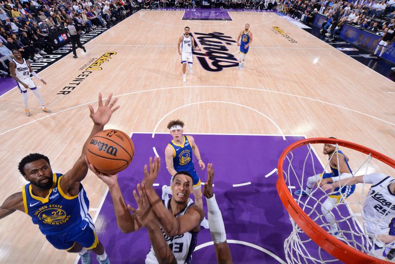 SACRAMENTO, CA - APRIL 16: Keegan Murray #13 of the Sacramento Kings drives to the basket during the game against the Golden State Warriors during the 2024 Play-In Tournament on April 16, 2024 at Golden 1 Center in Sacramento, California. NOTE TO USER: User expressly acknowledges and agrees that, by downloading and or using this Photograph, user is consenting to the terms and conditions of the Getty Images License Agreement. Mandatory Copyright Notice: Copyright 2024 NBAE (Photo by Rocky Widner/NBAE via Getty Images)