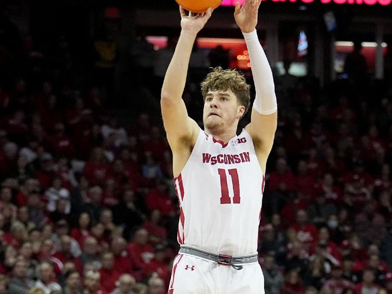 Wisconsin Badgers Overtime Struggle Against Villanova Wildcats at Fiserv Forum
