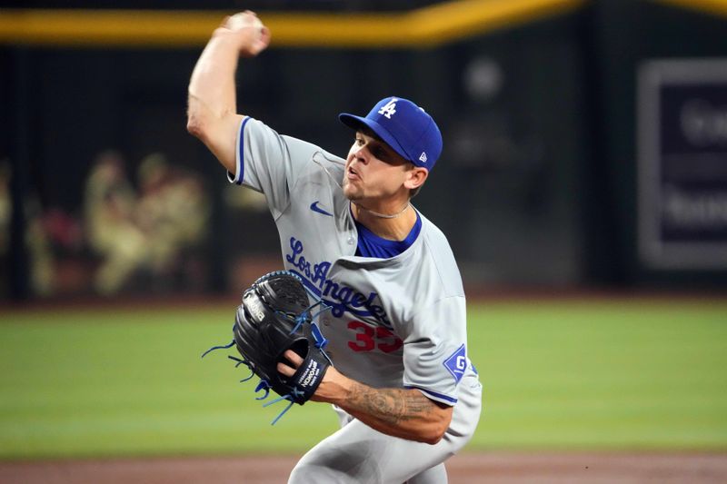 Aug 31, 2024; Phoenix, Arizona, USA; Los Angeles Dodgers pitcher Gavin Stone (35) pitches against the Arizona Diamondbacks during the first inning at Chase Field. Mandatory Credit: Joe Camporeale-USA TODAY Sports