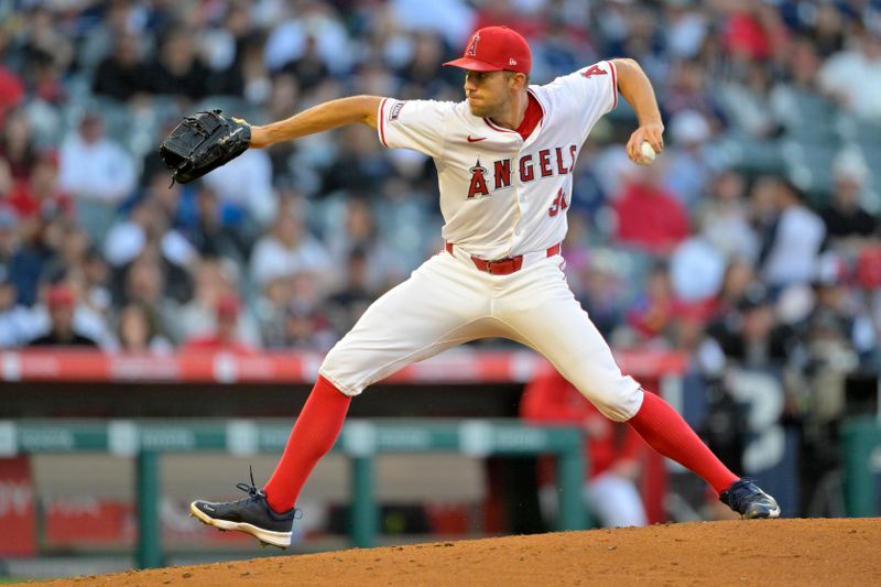 May 29, 2024; Anaheim, California, USA;  Los Angeles Angels starting pitcher Tyler Anderson (31) throws to the plate in the third inning against the New York Yankees at Angel Stadium. Mandatory Credit: Jayne Kamin-Oncea-USA TODAY Sports