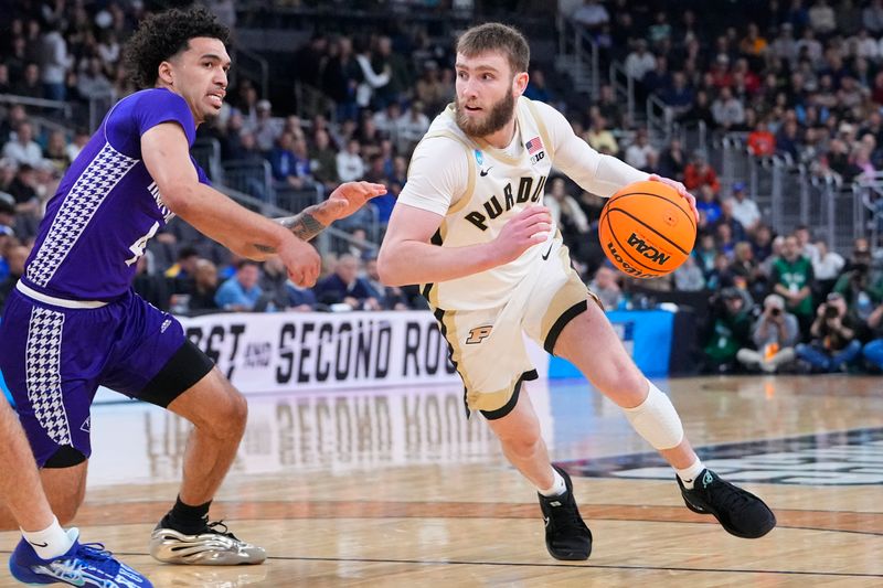 Purdue Boilermakers Dominate High Point Panthers in NCAA Men's Basketball Post-Season Clash