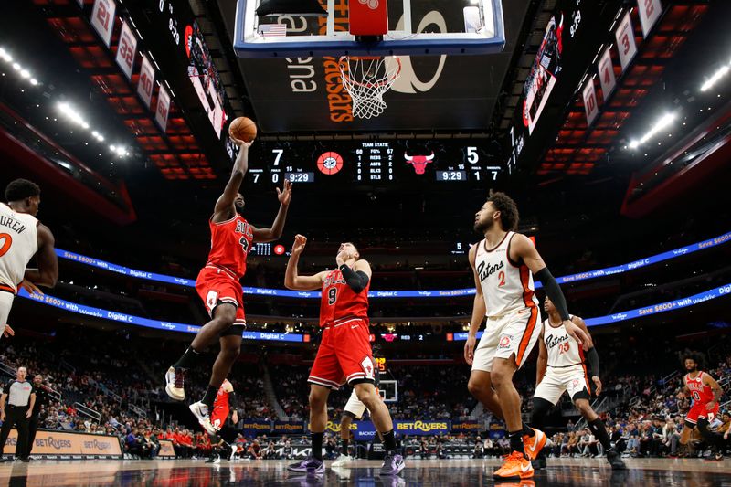 DETROIT, MI - NOVEMBER 18: Patrick Williams #44 of the Chicago Bulls drives to the basket during the game against the Detroit Pistons on November 18, 2024 at Little Caesars Arena in Detroit, Michigan. NOTE TO USER: User expressly acknowledges and agrees that, by downloading and/or using this photograph, User is consenting to the terms and conditions of the Getty Images License Agreement. Mandatory Copyright Notice: Copyright 2024 NBAE (Photo by Brian Sevald/NBAE via Getty Images)