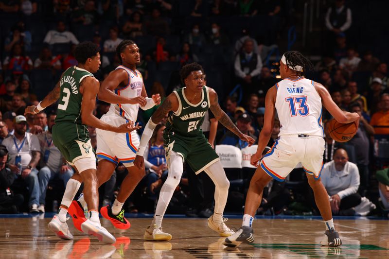 OKLAHOMA CITY, OK - FEBRUARY 3: Tyler Smith #21 of the Milwaukee Bucks plays defense during the game against the Oklahoma City Thunder  on February 3, 2025 at Paycom Center in Oklahoma City, Oklahoma. NOTE TO USER: User expressly acknowledges and agrees that, by downloading and or using this photograph, User is consenting to the terms and conditions of the Getty Images License Agreement. Mandatory Copyright Notice: Copyright 2025 NBAE (Photo by Zach Beeker/NBAE via Getty Images)