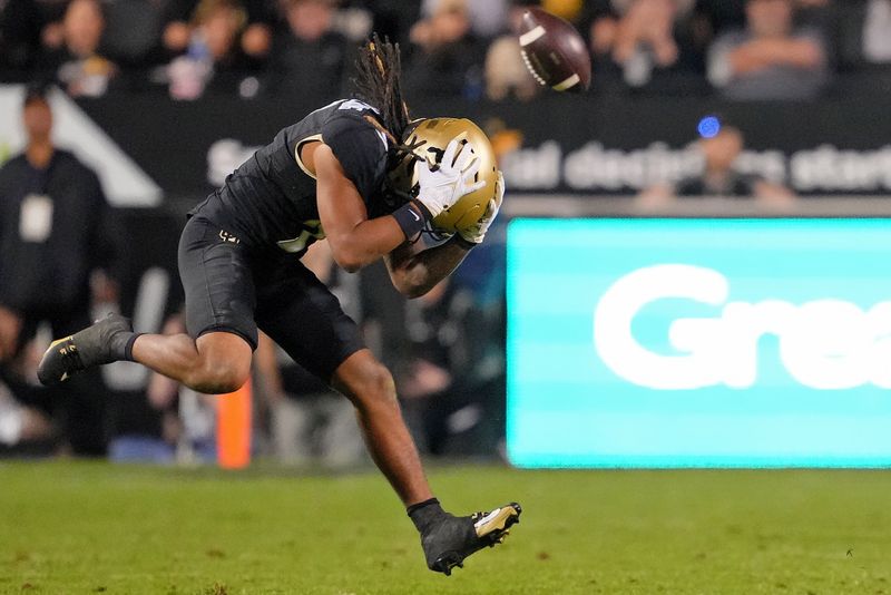 Sep 16, 2023; Boulder, Colorado, USA; Colorado Buffaloes safety Cam'Ron Silmon-Craig (7) reacts after a play against the Colorado State Rams during the first half at Folsom Field. Mandatory Credit: Andrew Wevers-USA TODAY Sports