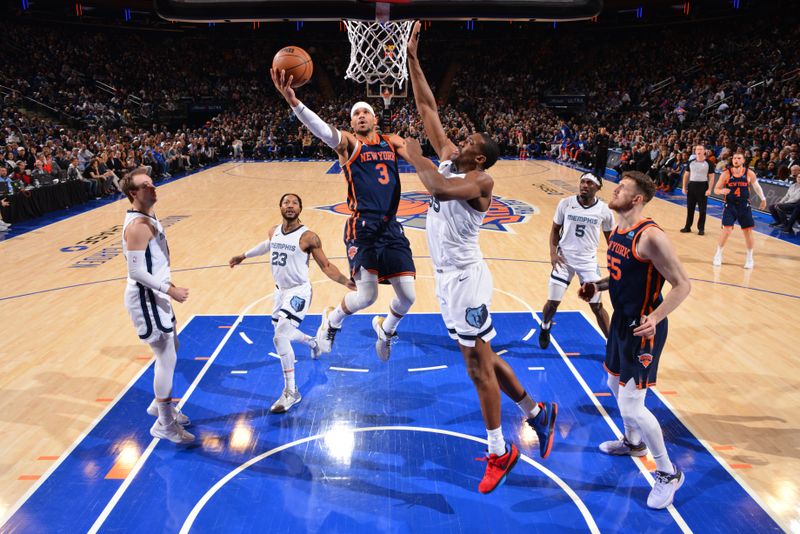 NEW YORK, NY - FEBRUARY 6: Josh Hart #3 of the New York Knicks drives to the basket during the game against the Memphis Grizzlies on February 6, 2024 at Madison Square Garden in New York City, New York.  NOTE TO USER: User expressly acknowledges and agrees that, by downloading and or using this photograph, User is consenting to the terms and conditions of the Getty Images License Agreement. Mandatory Copyright Notice: Copyright 2024 NBAE  (Photo by Jesse D. Garrabrant/NBAE via Getty Images)