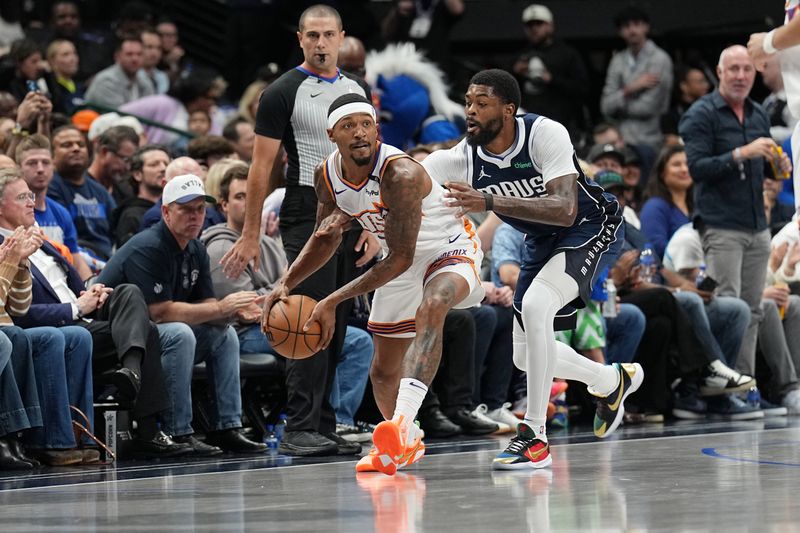 DALLAS, TX - NOVEMBER 8: Bradley Beal #3 of the Phoenix Suns looks to pass the ball during the game against the Dallas Mavericks on November 6, 2024 at the American Airlines Center in Dallas, Texas. NOTE TO USER: User expressly acknowledges and agrees that, by downloading and or using this photograph, User is consenting to the terms and conditions of the Getty Images License Agreement. Mandatory Copyright Notice: Copyright 2024 NBAE (Photo by Glenn James/NBAE via Getty Images)